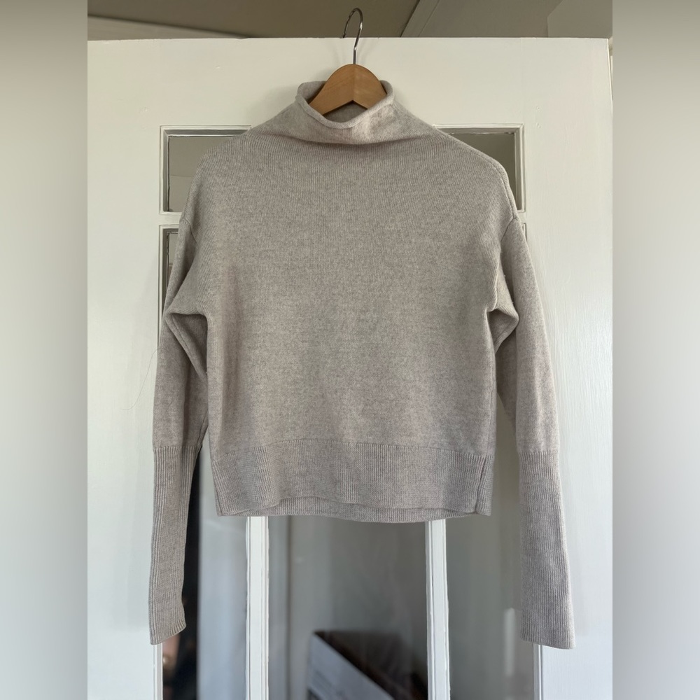 Aritzia Wilfred ribbed pullover sweater (merino wool)